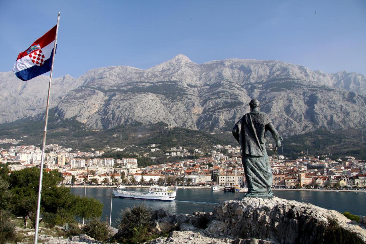 Apartments Rustica Makarska Exterior foto